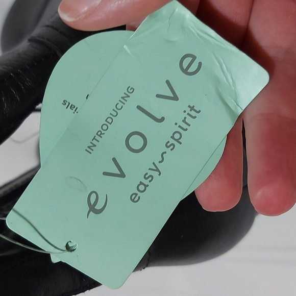 EVOLVE BY EASY SPIRIT Leather Wedge Ankle Boots NWT! - Picture 3 of 4